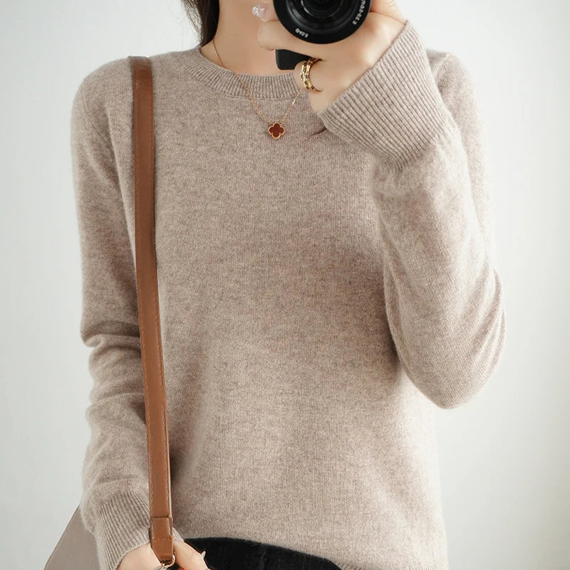 Pull femme col rond en maille fine – 13 coloris