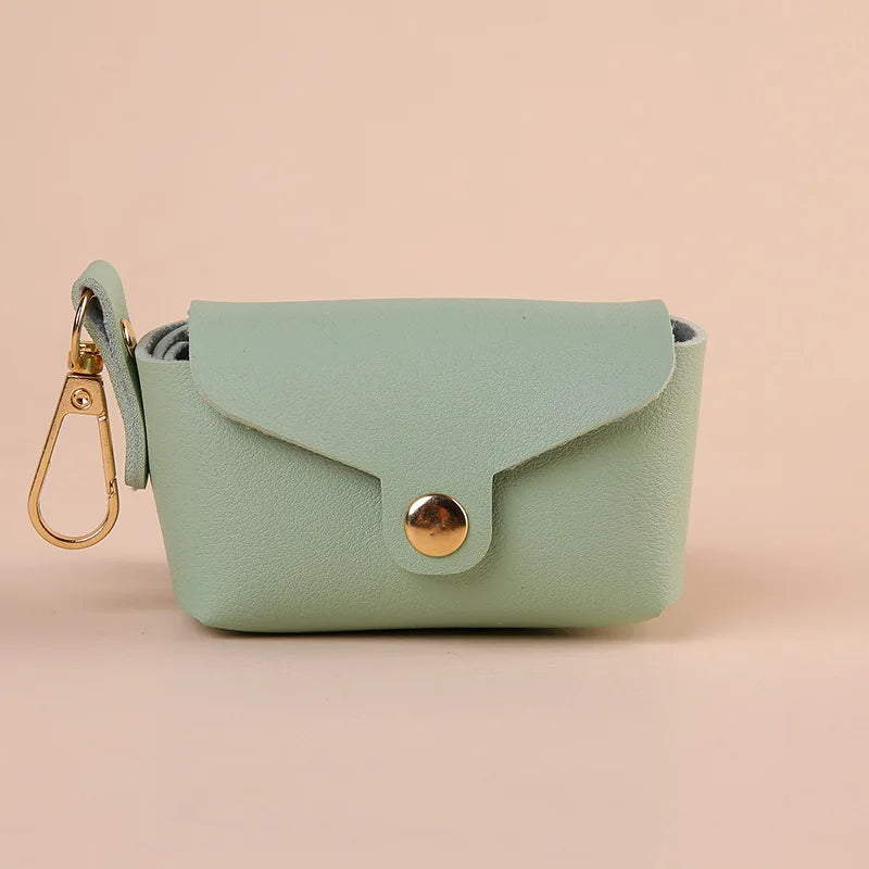 Distributeur de sacs à déjections pour chien – attache en cuir