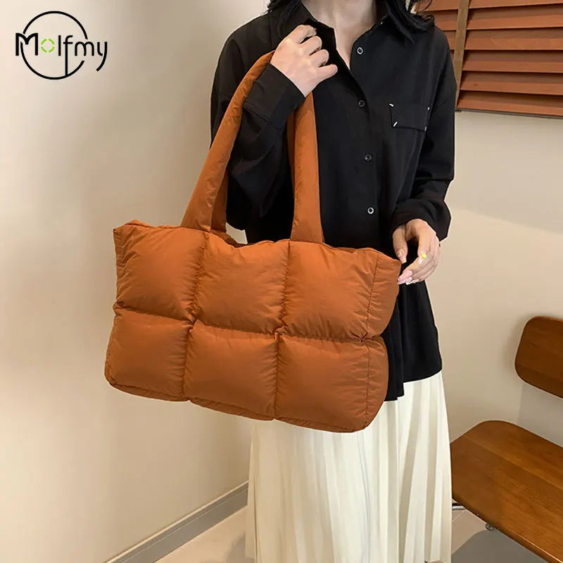 Sac cabas matelassé femme à carreaux – grand format
