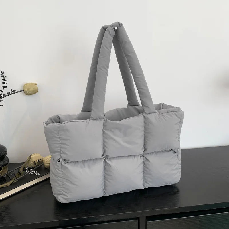 Sac cabas matelassé femme à carreaux – grand format