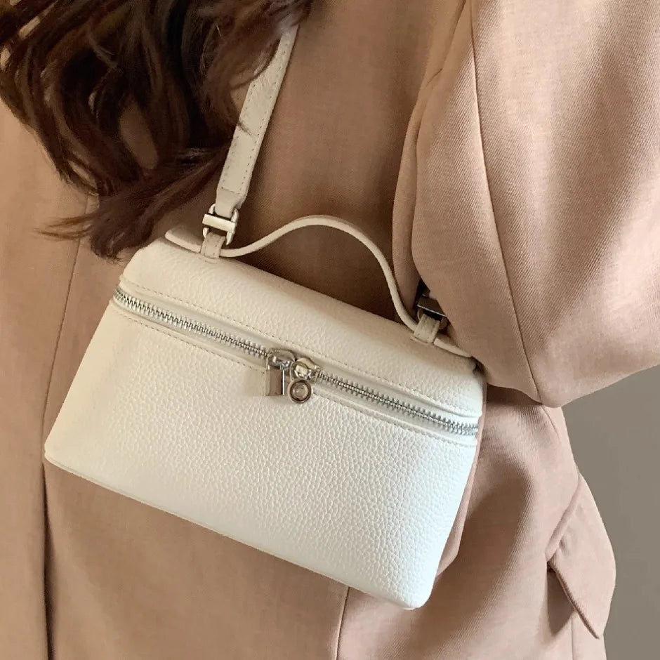 Sac bandoulière femme en simili-cuir grainé – petit format chic